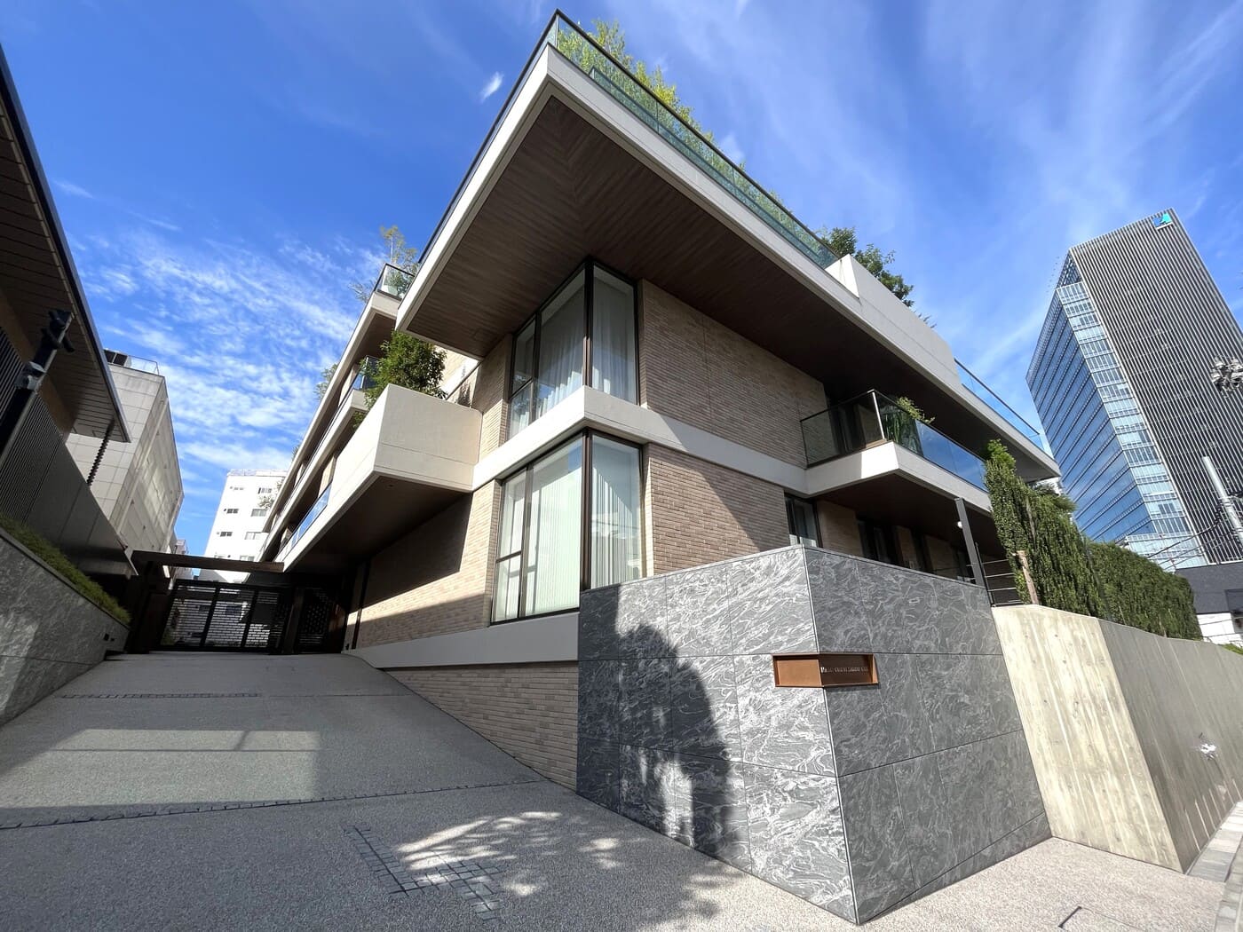 MARQ OMOTESANDO ONE（マーク表参道ワン）
